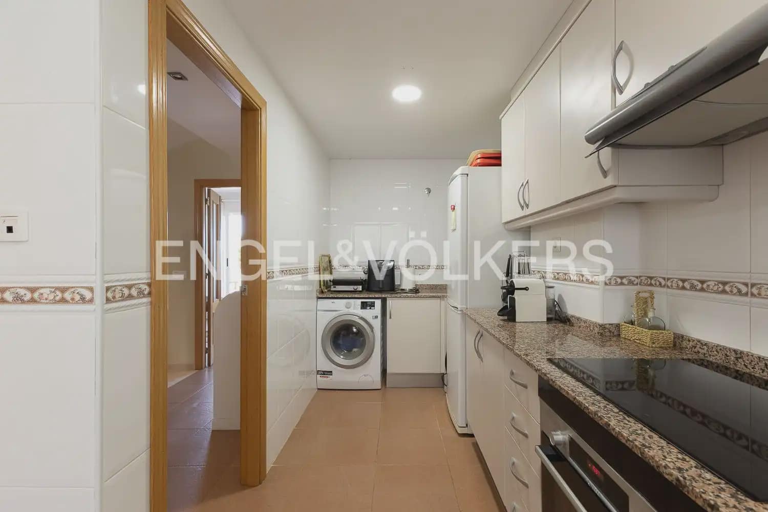 5 bedroom Townhouse for sale in Naquera with pool garage - € 350,000 (Ref: 9897965)
