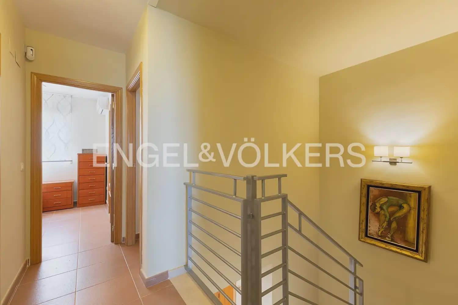 5 bedroom Townhouse for sale in Naquera with pool garage - € 350,000 (Ref: 9897965)