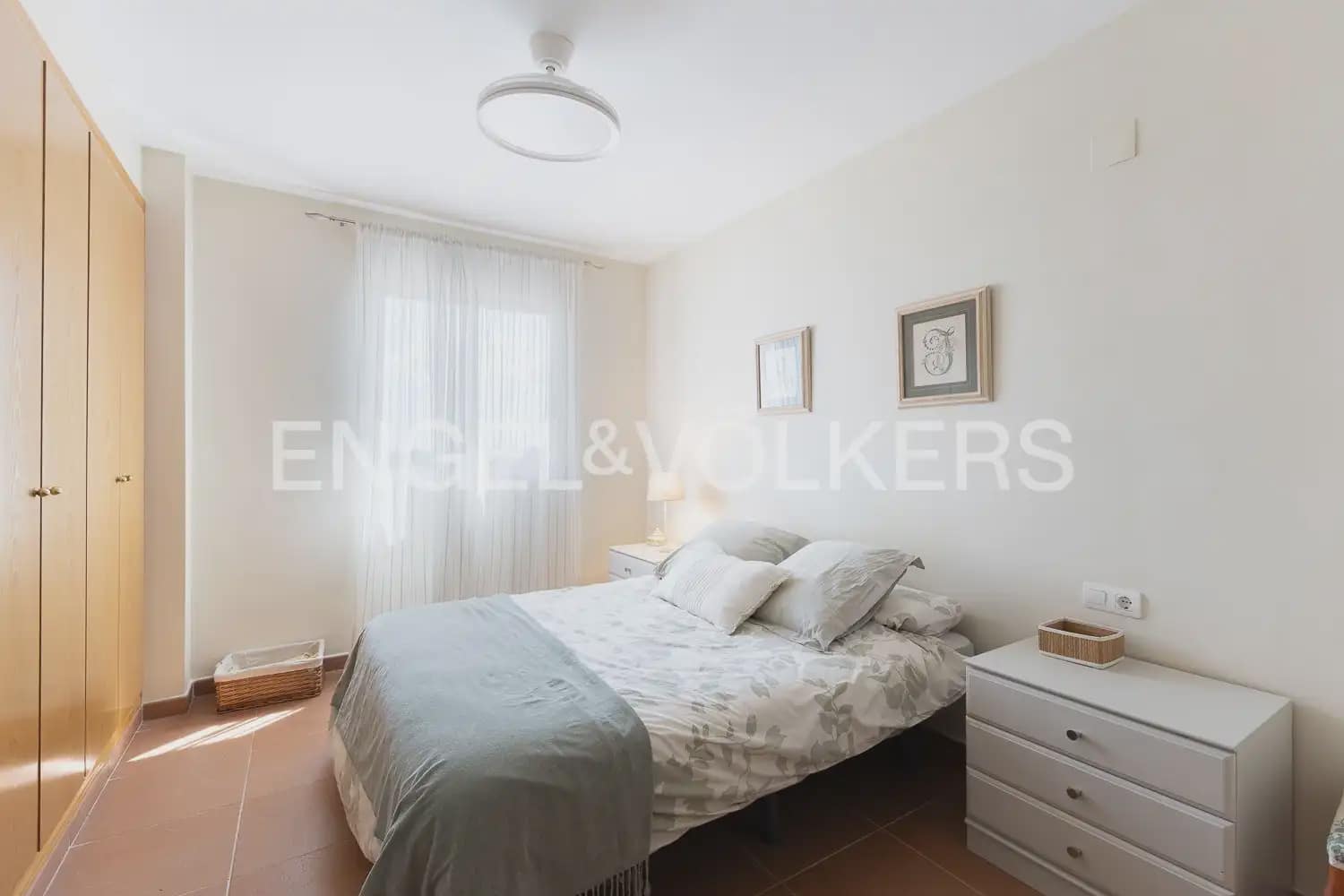 5 bedroom Townhouse for sale in Naquera with pool garage - € 350,000 (Ref: 9897965)