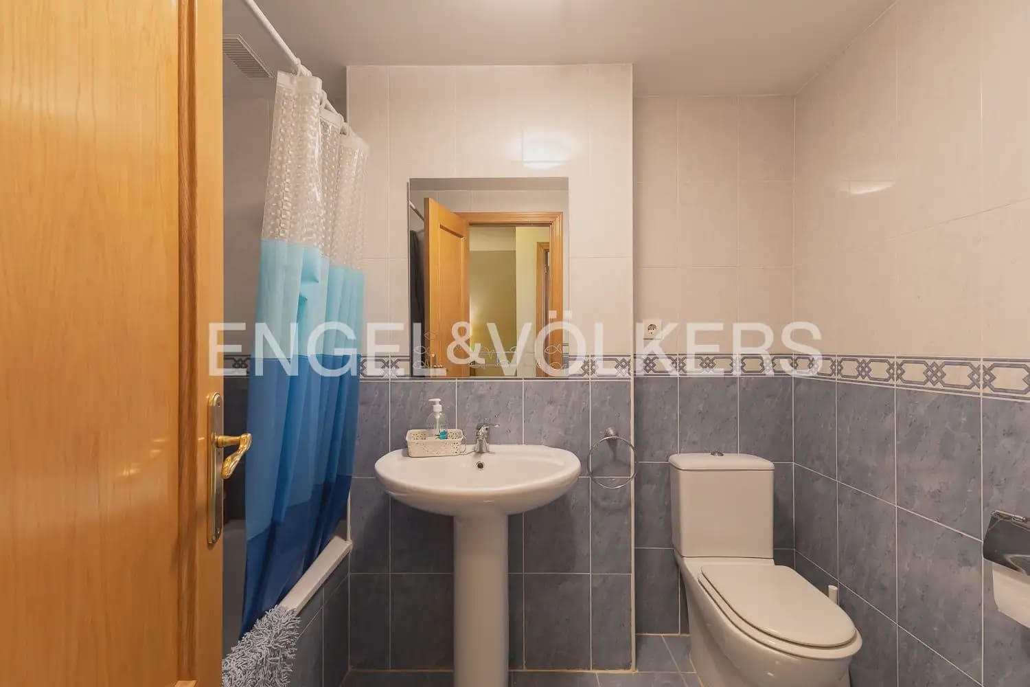 5 bedroom Townhouse for sale in Naquera with pool garage - € 350,000 (Ref: 9897965)