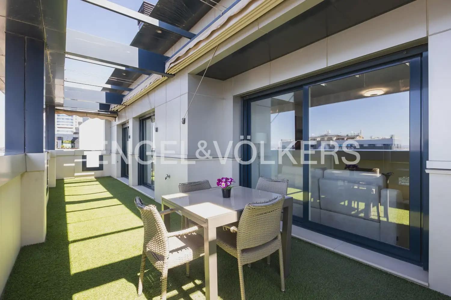 3 sovrum Takvåning till salu i Valencia stad med pool garage - 1 500 000 € (Ref: 9897966)