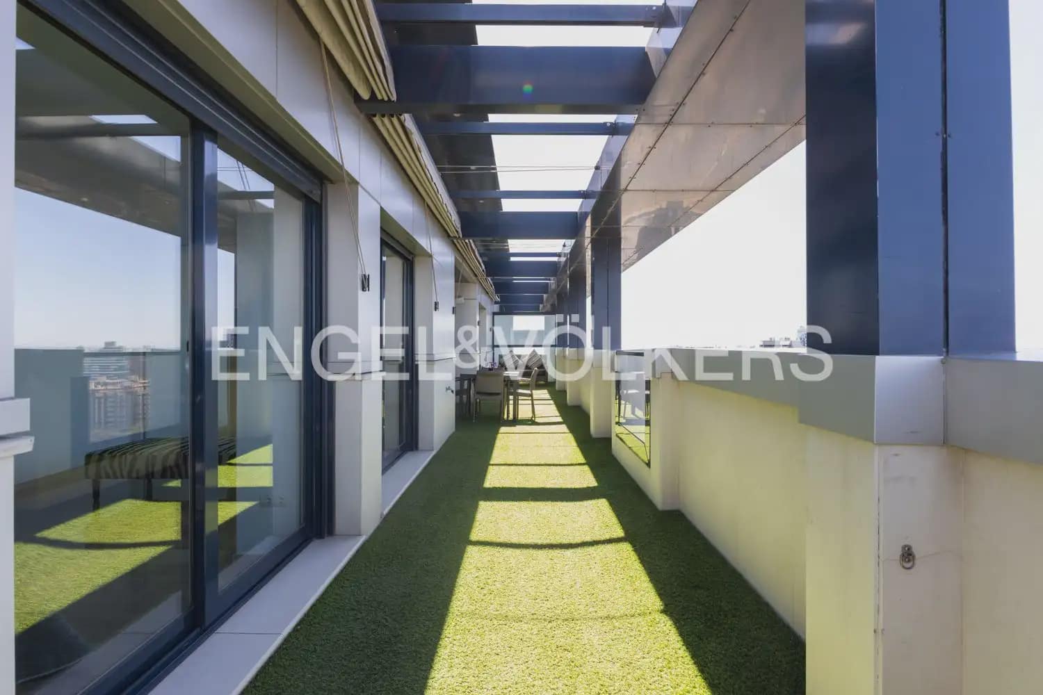3 sovrum Takvåning till salu i Valencia stad med pool garage - 1 500 000 € (Ref: 9897966)