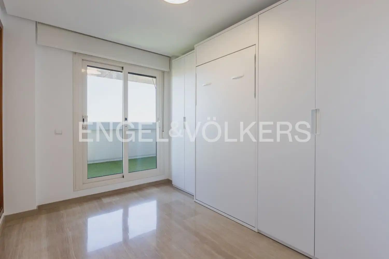 3 sovrum Takvåning till salu i Valencia stad med pool garage - 1 500 000 € (Ref: 9897966)