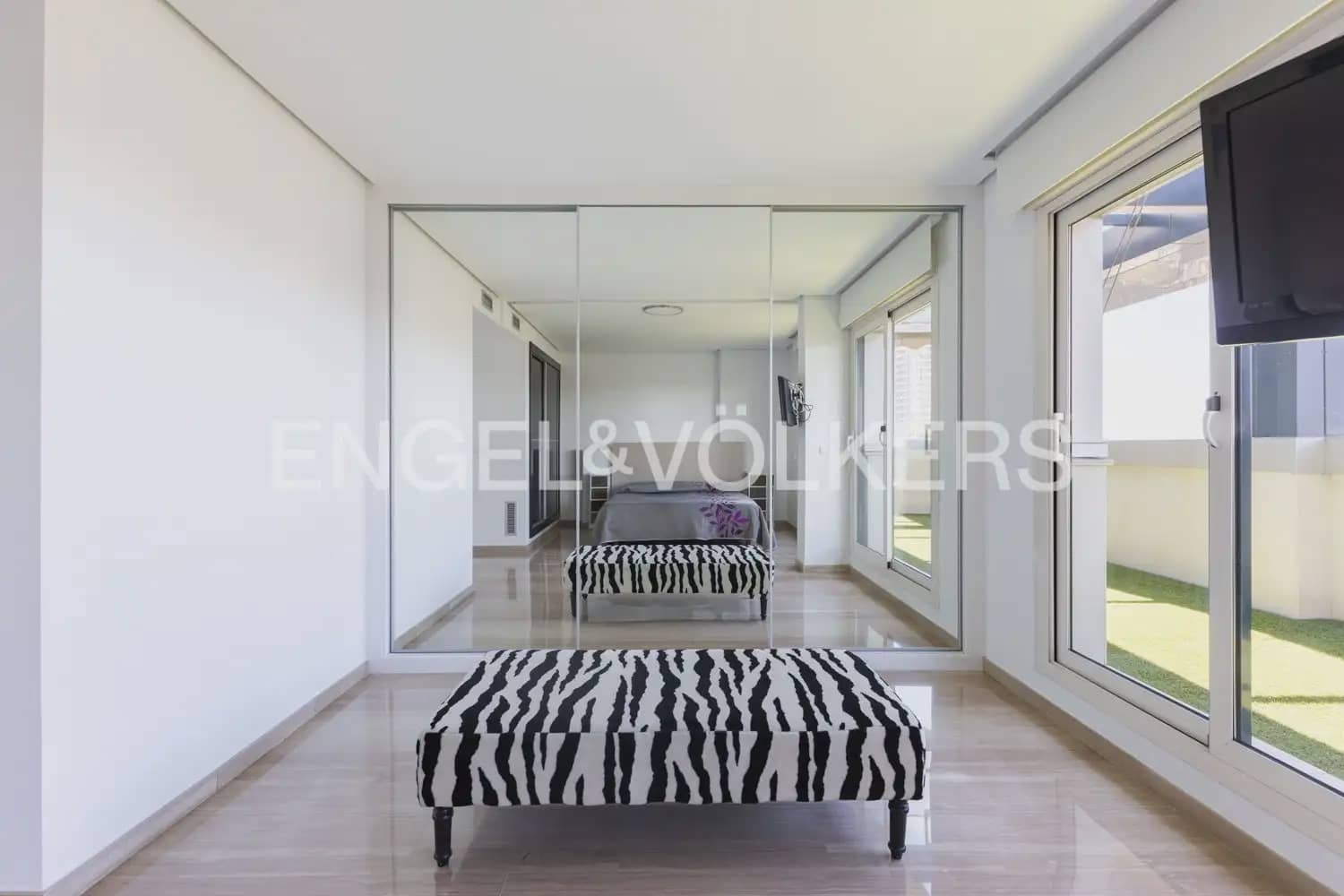 3 sovrum Takvåning till salu i Valencia stad med pool garage - 1 500 000 € (Ref: 9897966)