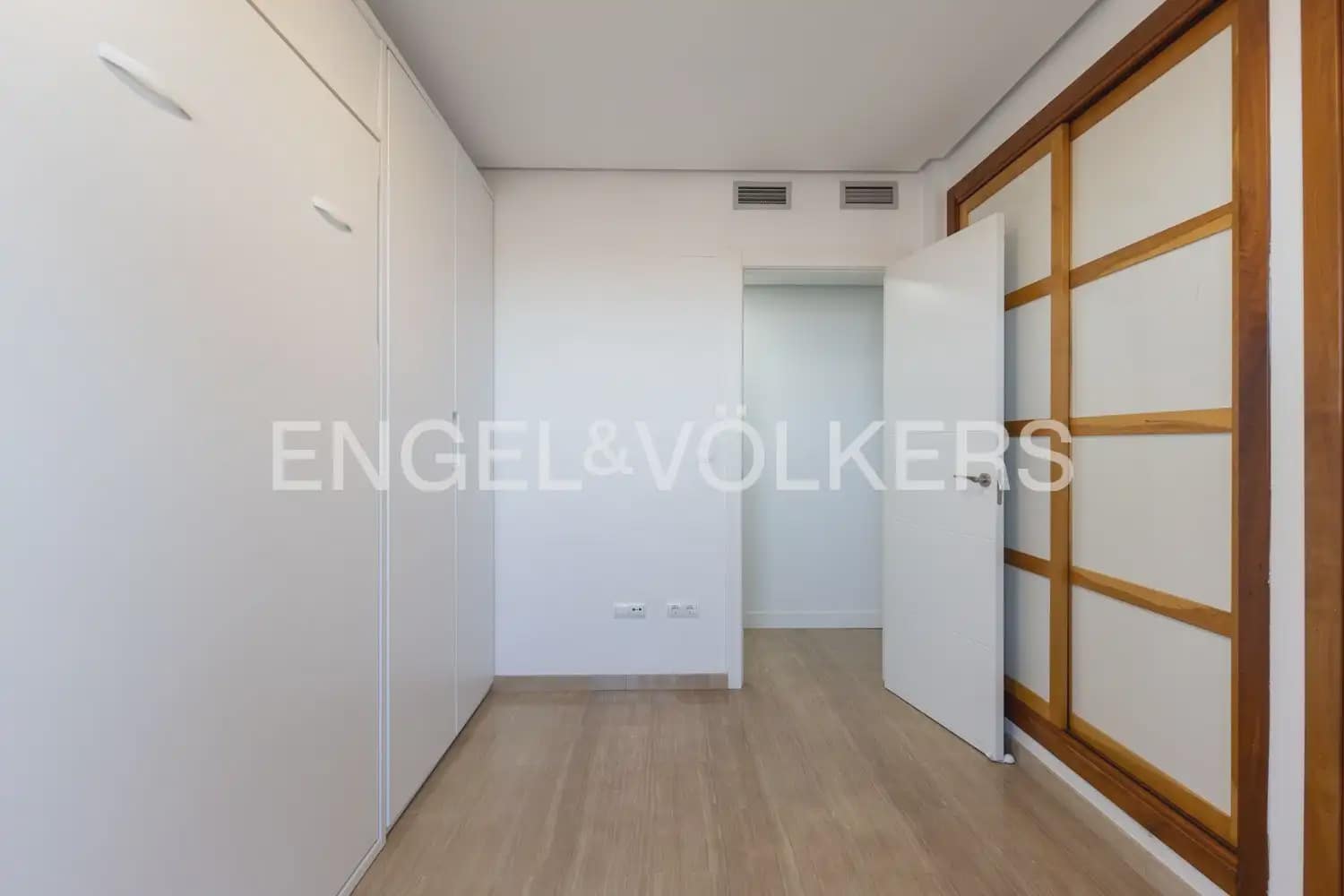 3 sovrum Takvåning till salu i Valencia stad med pool garage - 1 500 000 € (Ref: 9897966)