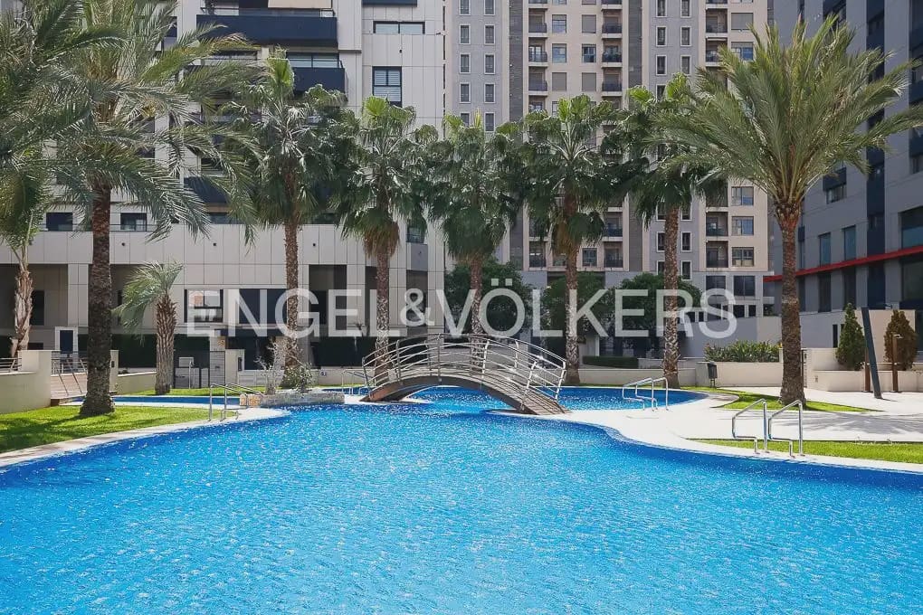 3 sovrum Takvåning till salu i Valencia stad med pool garage - 1 500 000 € (Ref: 9897966)
