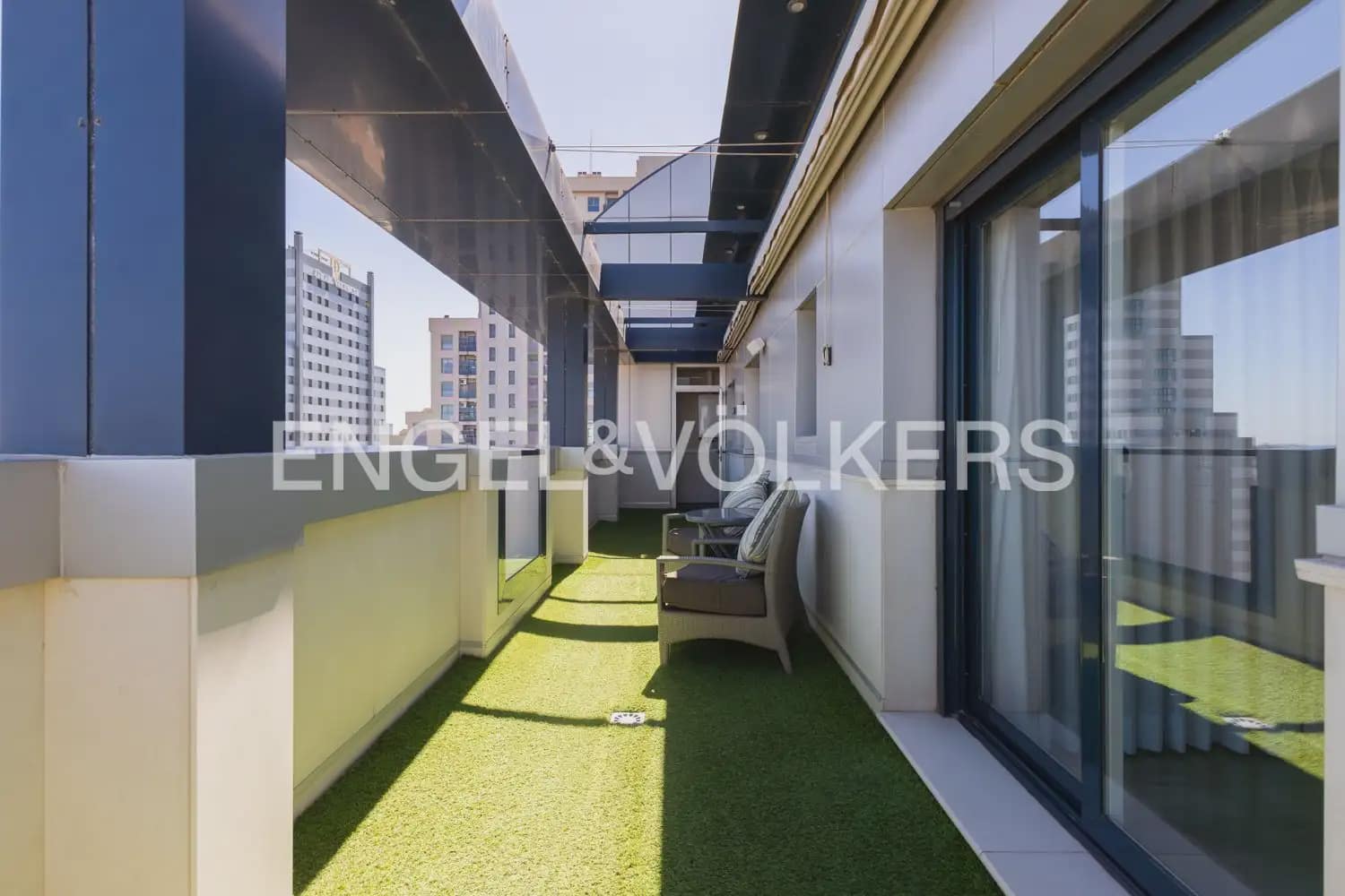 3 sovrum Takvåning till salu i Valencia stad med pool garage - 1 500 000 € (Ref: 9897966)