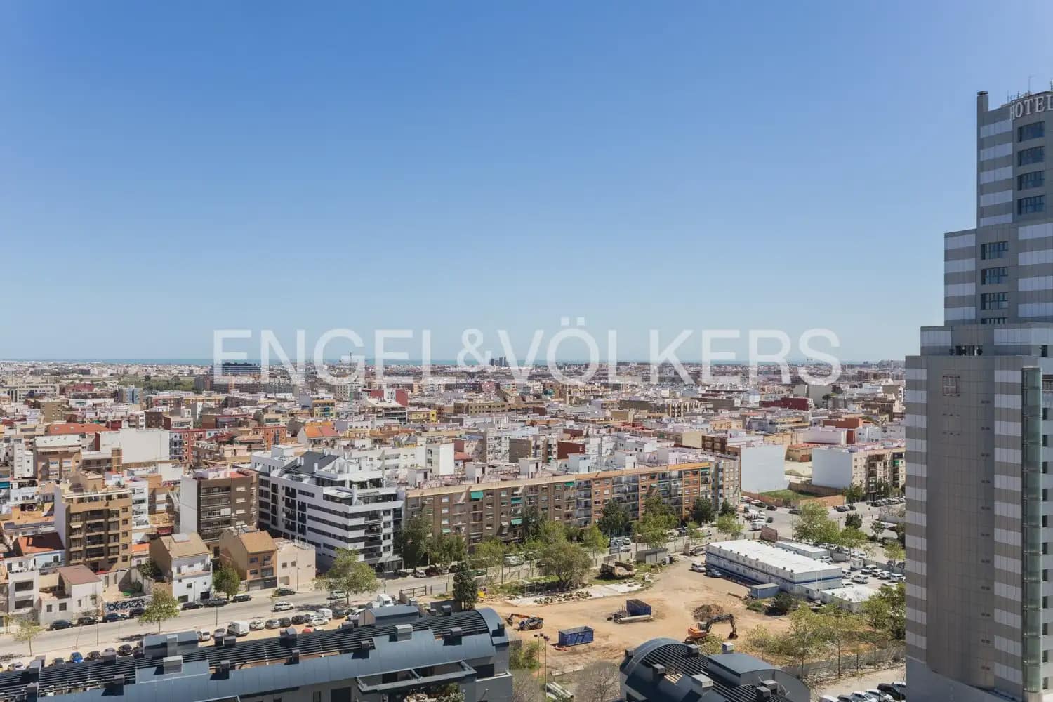 3 sovrum Takvåning till salu i Valencia stad med pool garage - 1 500 000 € (Ref: 9897966)