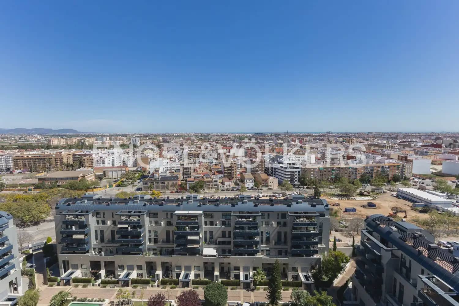 3 sovrum Takvåning till salu i Valencia stad med pool garage - 1 500 000 € (Ref: 9897966)