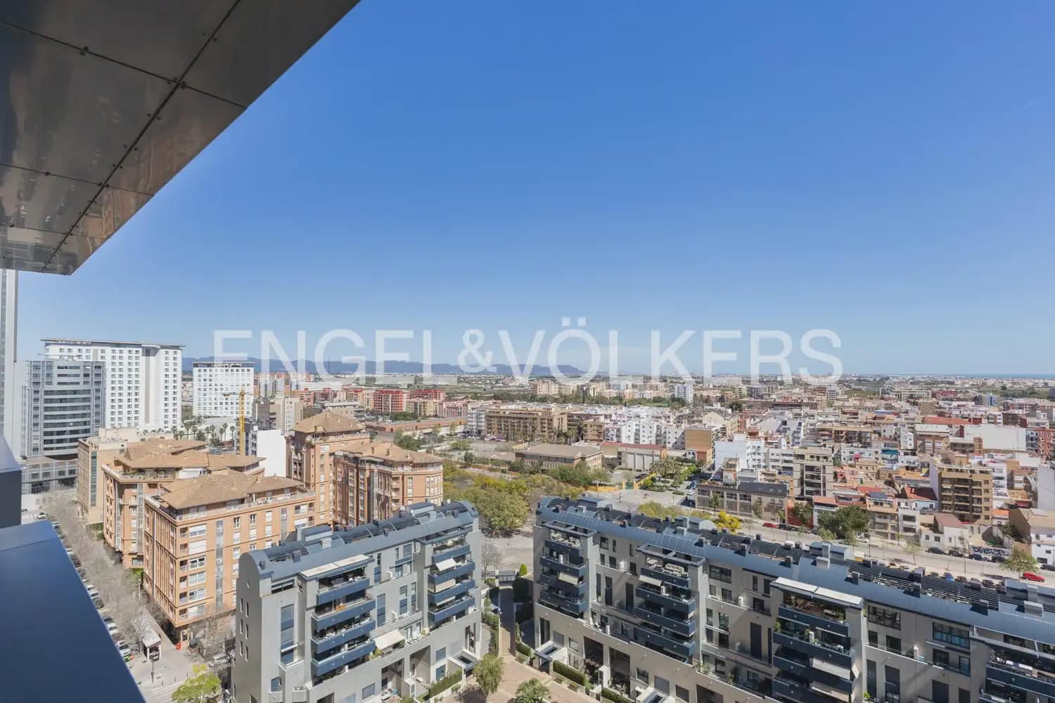 3 sovrum Takvåning till salu i Valencia stad med pool garage - 1 500 000 € (Ref: 9897966)