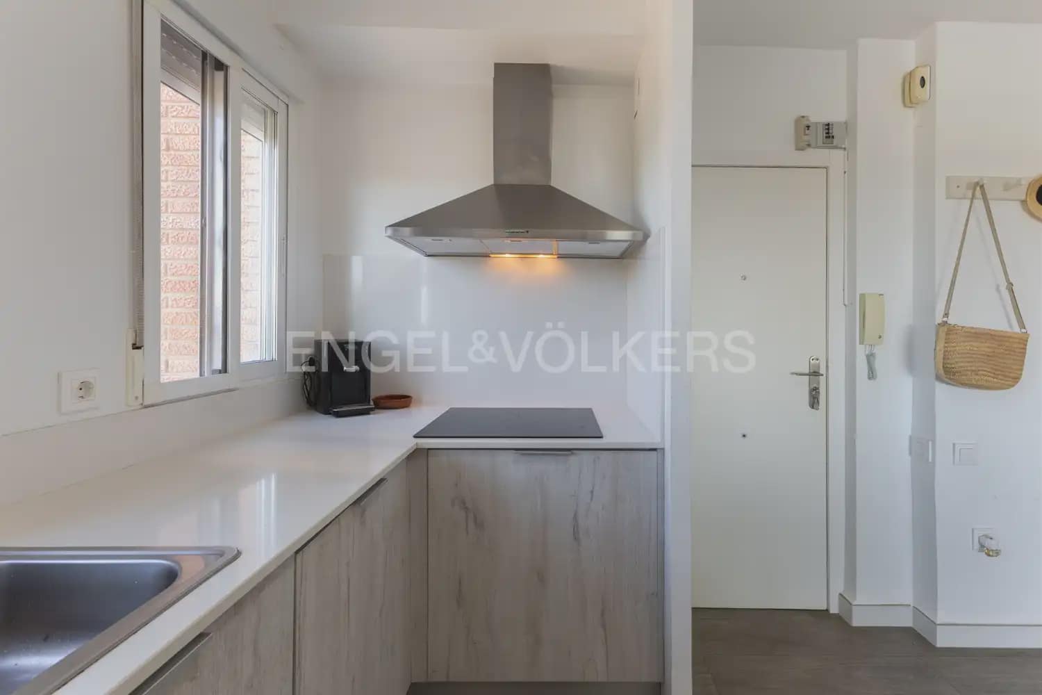 2 bedroom Apartment for sale in Sagunto / Sagunt - € 230,000 (Ref: 9897967)