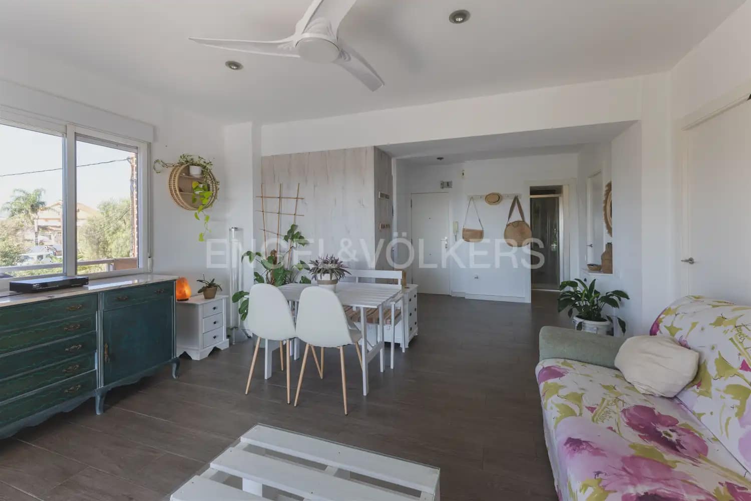 2 bedroom Apartment for sale in Sagunto / Sagunt - € 230,000 (Ref: 9897967)