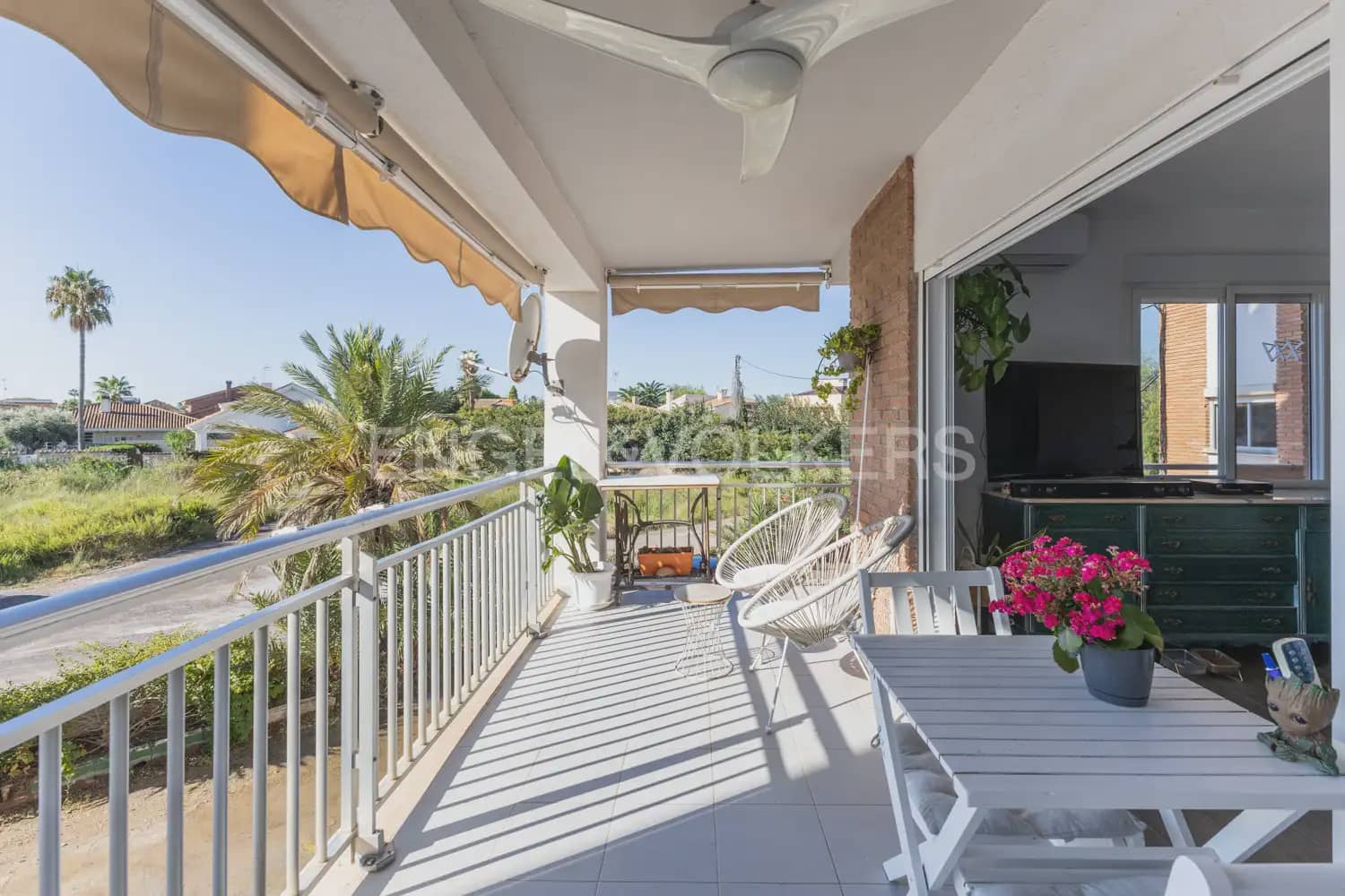 2 bedroom Apartment for sale in Sagunto / Sagunt - € 230,000 (Ref: 9897967)