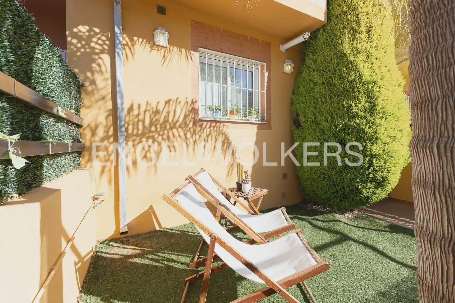 3 soveværelse Byhus til leje i Naquera med swimmingpool garage - € 1.300 (Ref: 9897970)