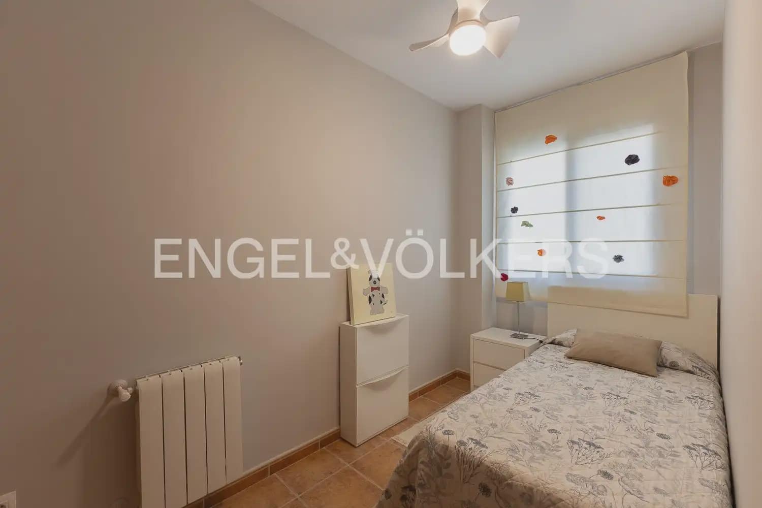 3 soveværelse Byhus til leje i Naquera med swimmingpool garage - € 1.300 (Ref: 9897970)