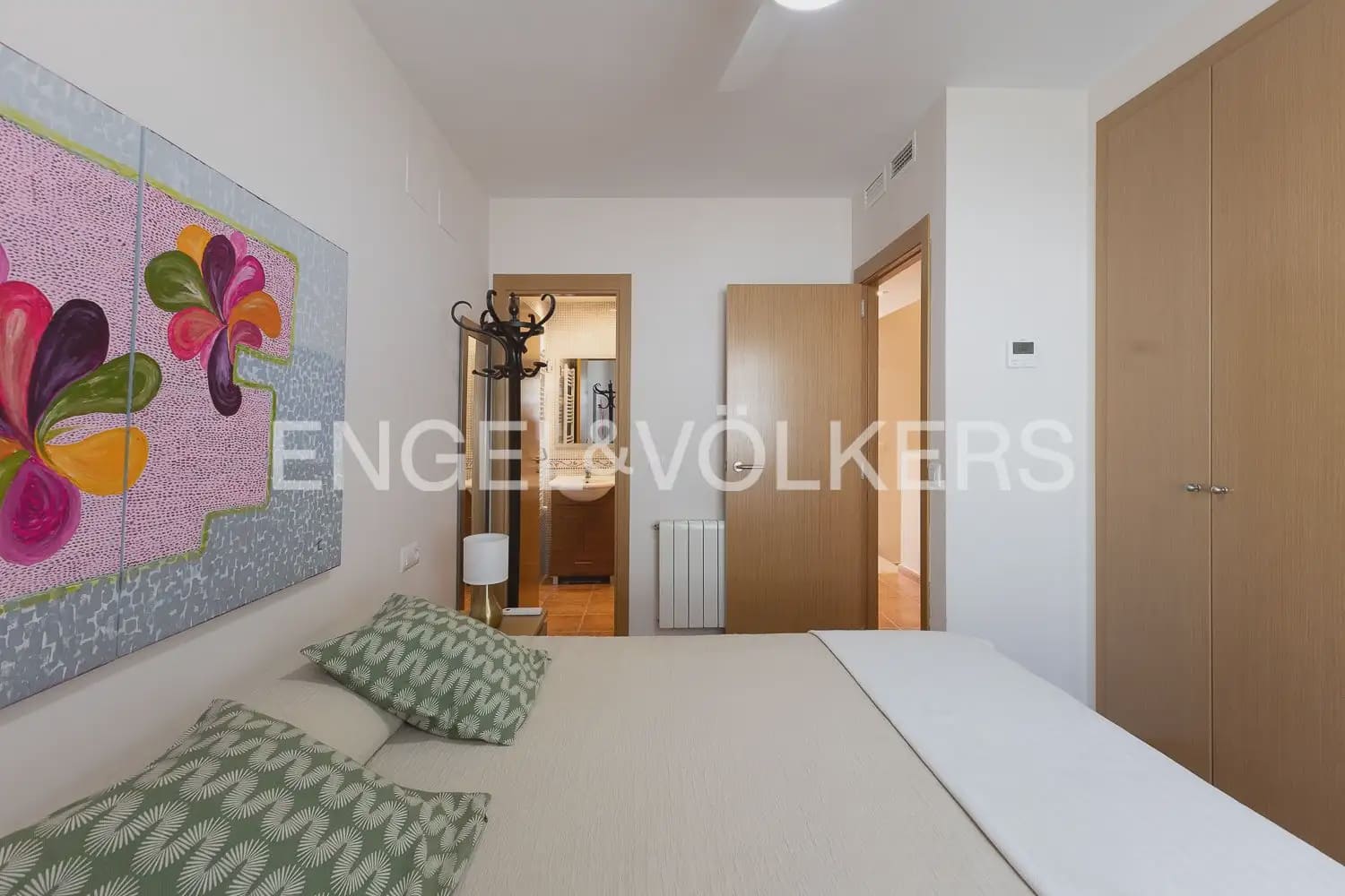 3 soveværelse Byhus til leje i Naquera med swimmingpool garage - € 1.300 (Ref: 9897970)