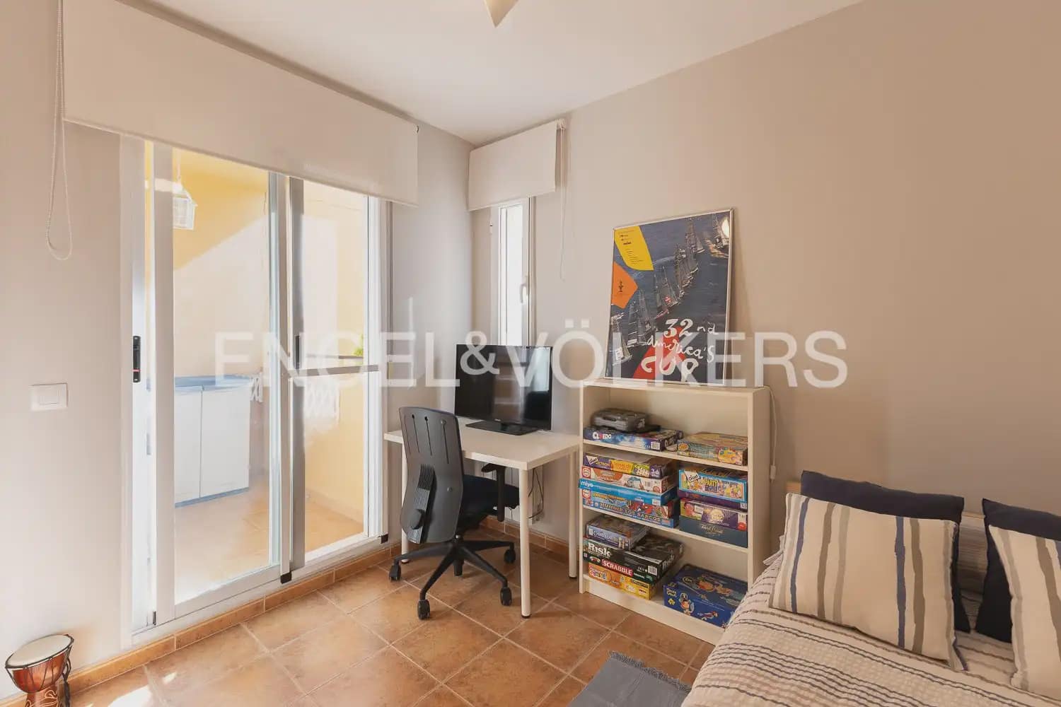 3 soveværelse Byhus til leje i Naquera med swimmingpool garage - € 1.300 (Ref: 9897970)