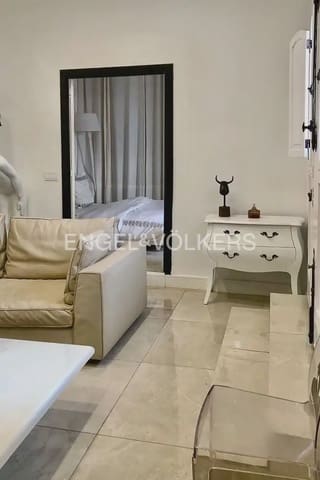3 bedroom Townhouse for sale in Gilet - € 280,000 (Ref: 9897971)