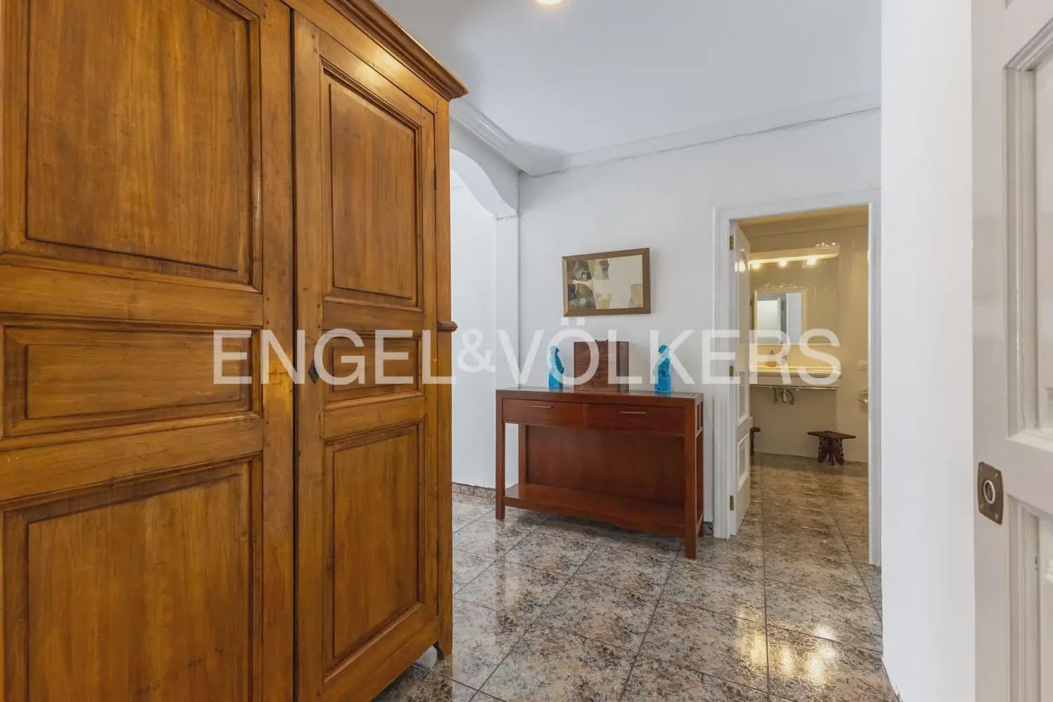 7 sovrum Hus till salu i Valencia stad - 795 000 € (Ref: 9897972)