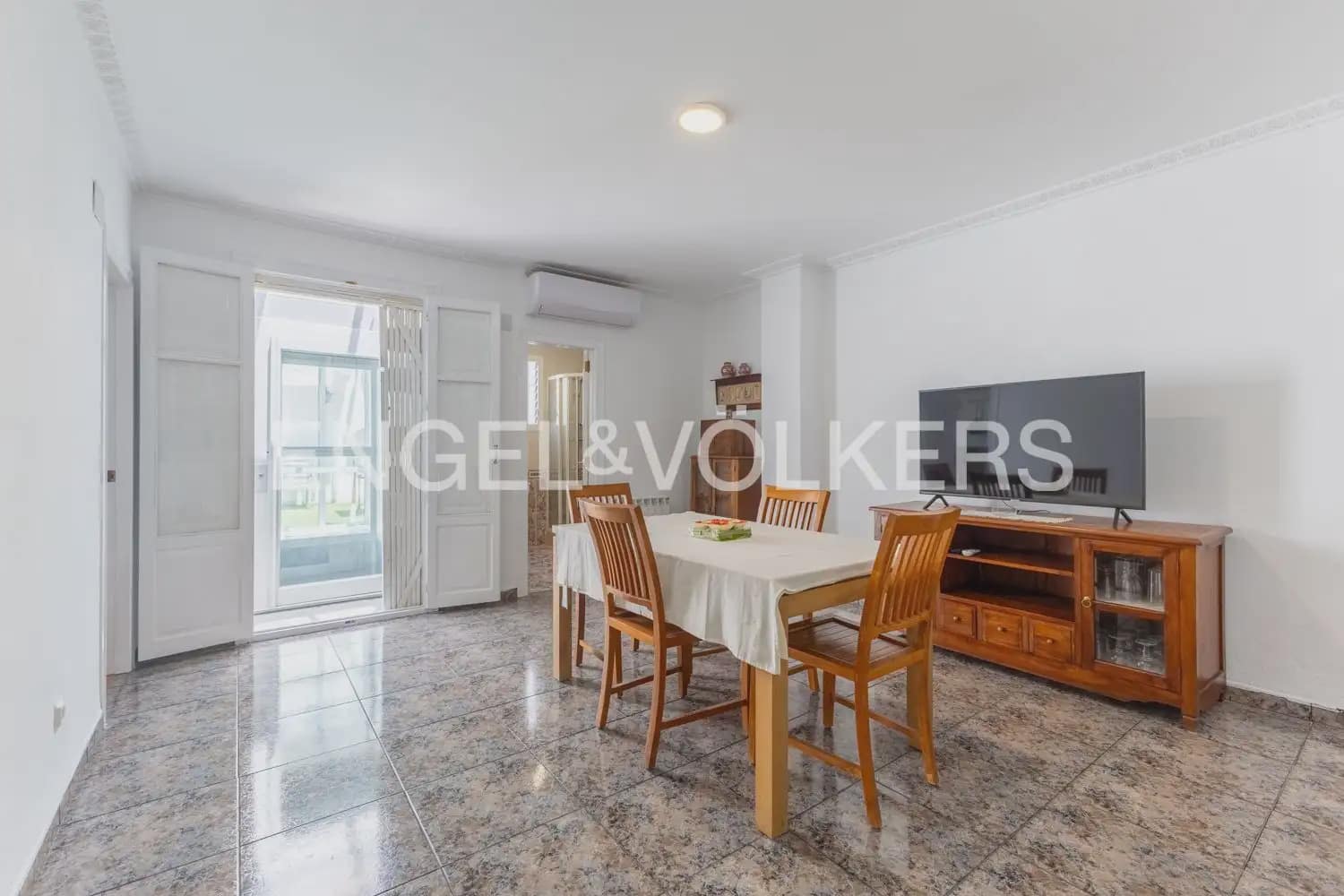 7 sovrum Hus till salu i Valencia stad - 795 000 € (Ref: 9897972)