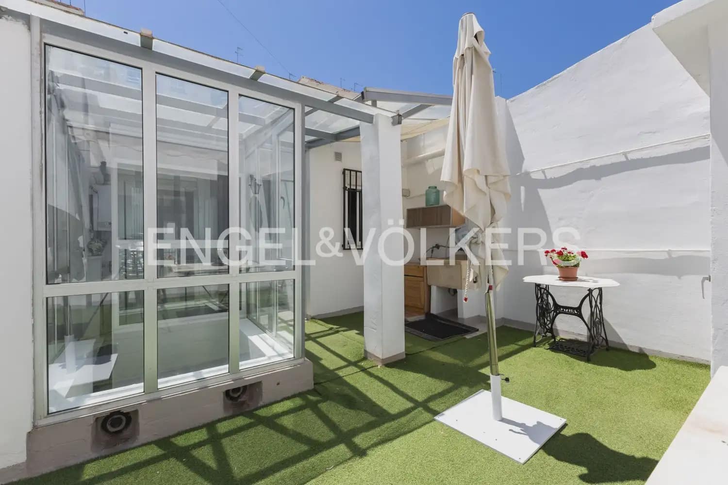 7 sovrum Hus till salu i Valencia stad - 795 000 € (Ref: 9897972)