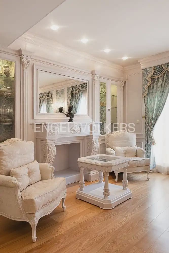 4 chambre Maison de Ville à vendre à Valence ville avec garage - 990 000 € (Ref: 9897973)