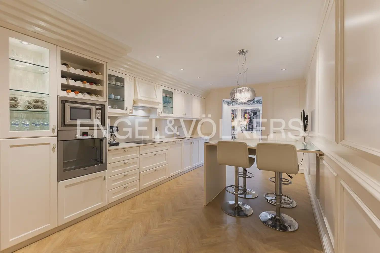 4 chambre Maison de Ville à vendre à Valence ville avec garage - 990 000 € (Ref: 9897973)