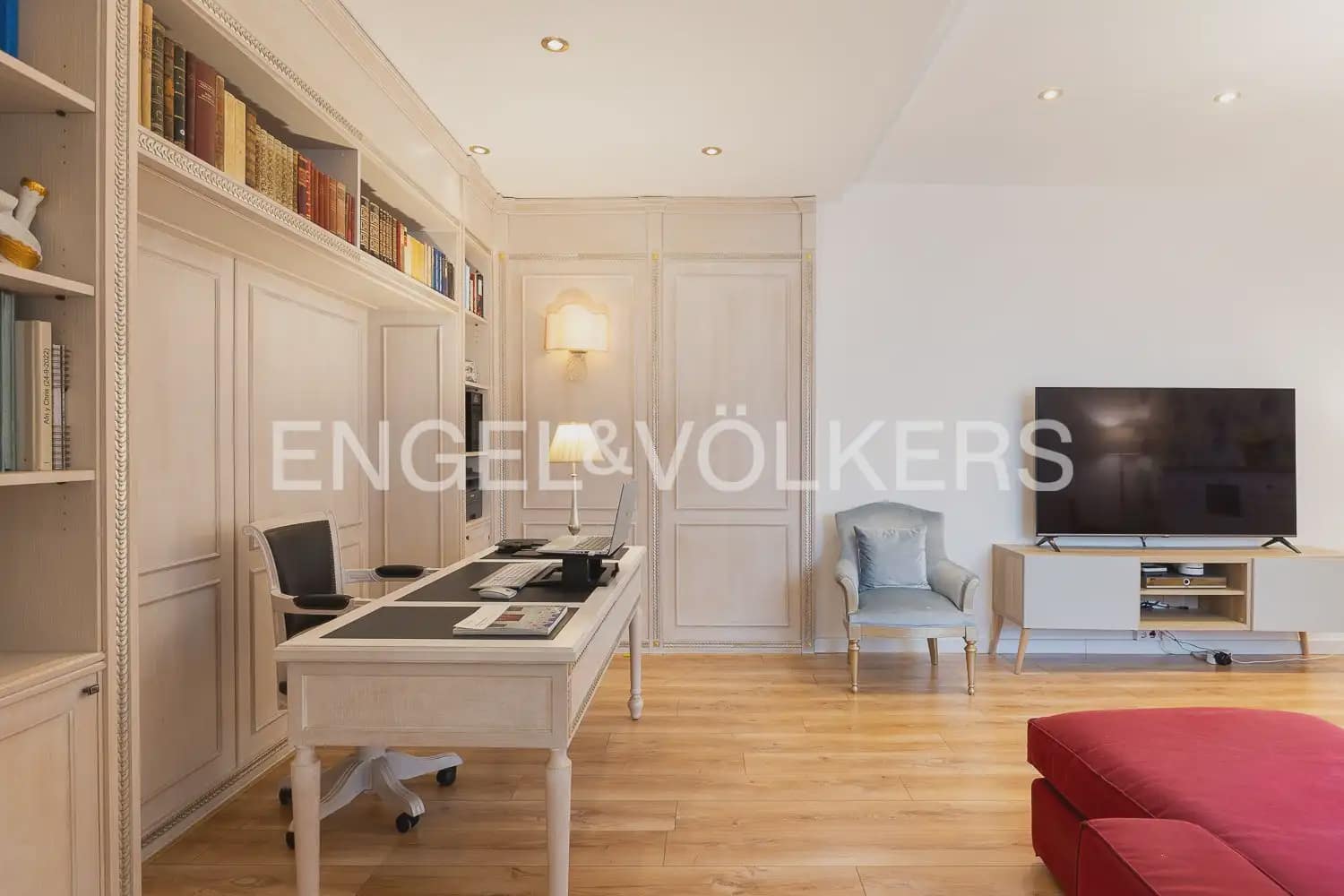4 chambre Maison de Ville à vendre à Valence ville avec garage - 990 000 € (Ref: 9897973)