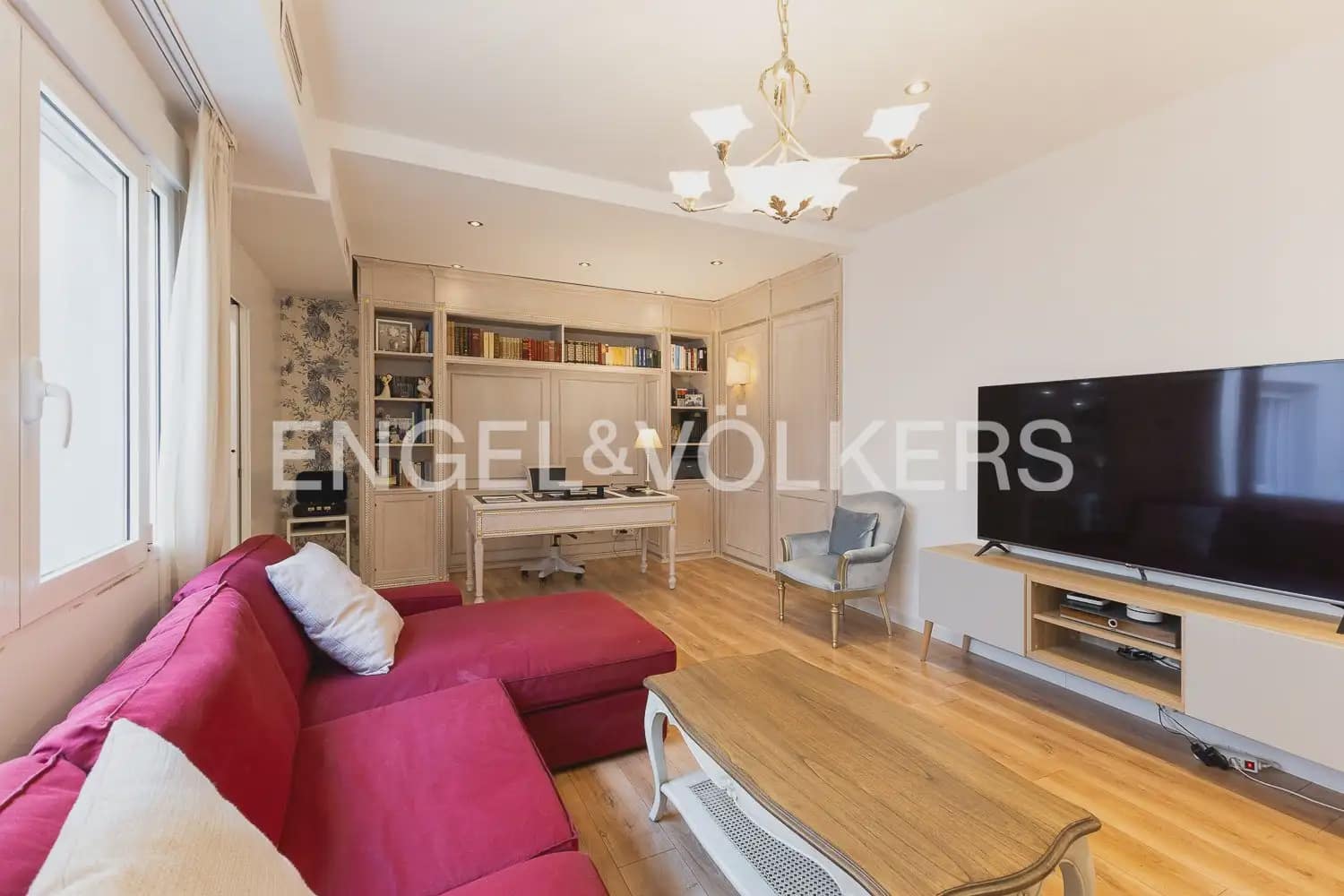 4 chambre Maison de Ville à vendre à Valence ville avec garage - 990 000 € (Ref: 9897973)