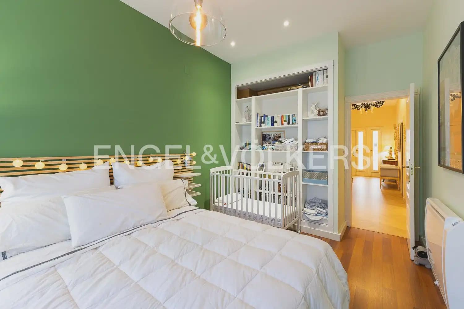 4 chambre Maison de Ville à vendre à Valence ville avec garage - 990 000 € (Ref: 9897973)