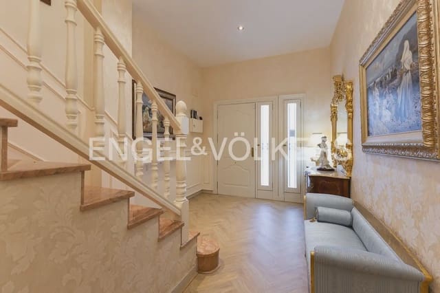 4 Zimmer Haus zu verkaufen in Cabanyal-Canyamelar, València Stadt mit Garage - 990.000 € (Ref: 9897973)