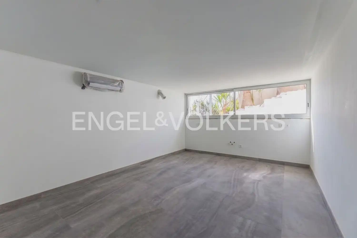 6 soverom Villa til salgs i Oropesa  med svømmebasseng - € 2 860 000 (Ref: 9897976)