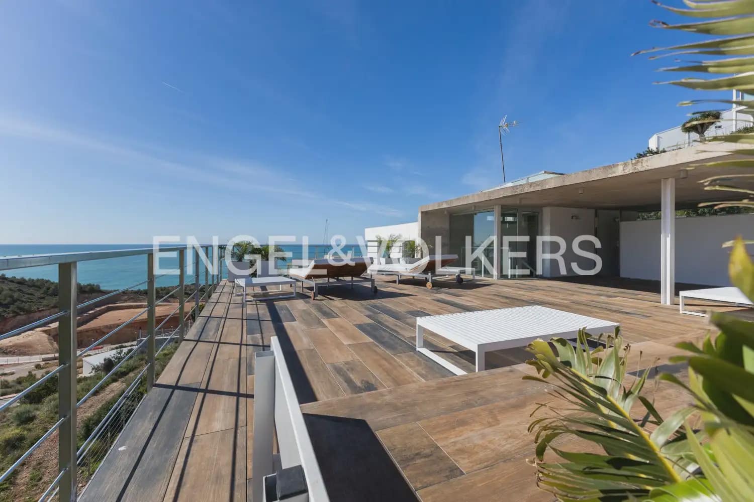6 soverom Villa til salgs i Oropesa  med svømmebasseng - € 2 860 000 (Ref: 9897976)