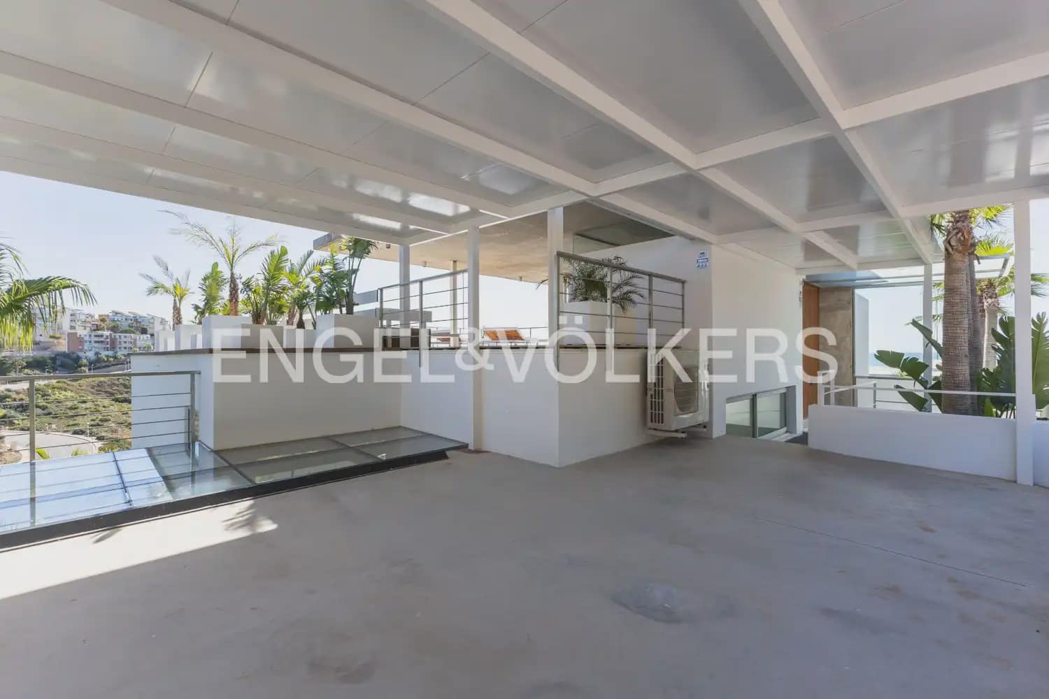 6 soverom Villa til salgs i Oropesa  med svømmebasseng - € 2 860 000 (Ref: 9897976)