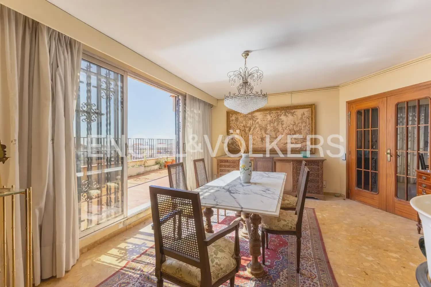 4 quarto Penthouse para venda em Castello de la Plana com garagem - 345 000 € (Ref: 9897977)