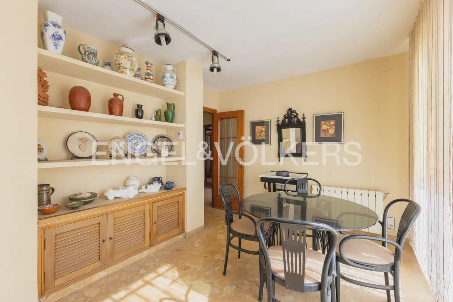 4 quarto Penthouse para venda em Castello de la Plana com garagem - 345 000 € (Ref: 9897977)