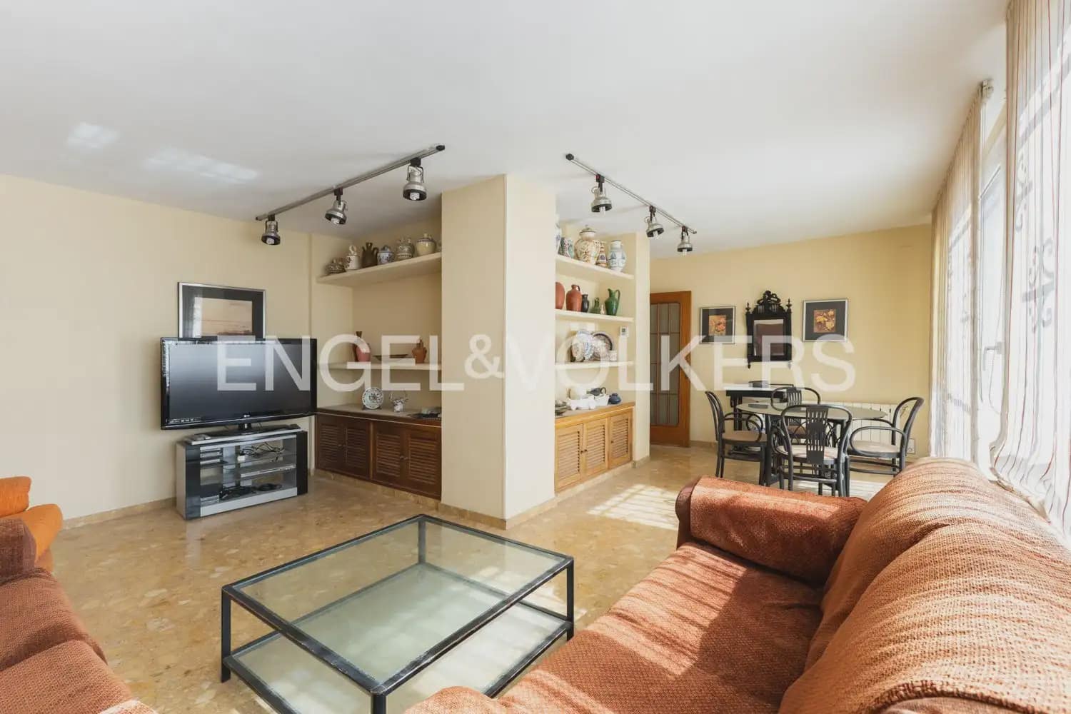 4 quarto Penthouse para venda em Castello de la Plana com garagem - 345 000 € (Ref: 9897977)