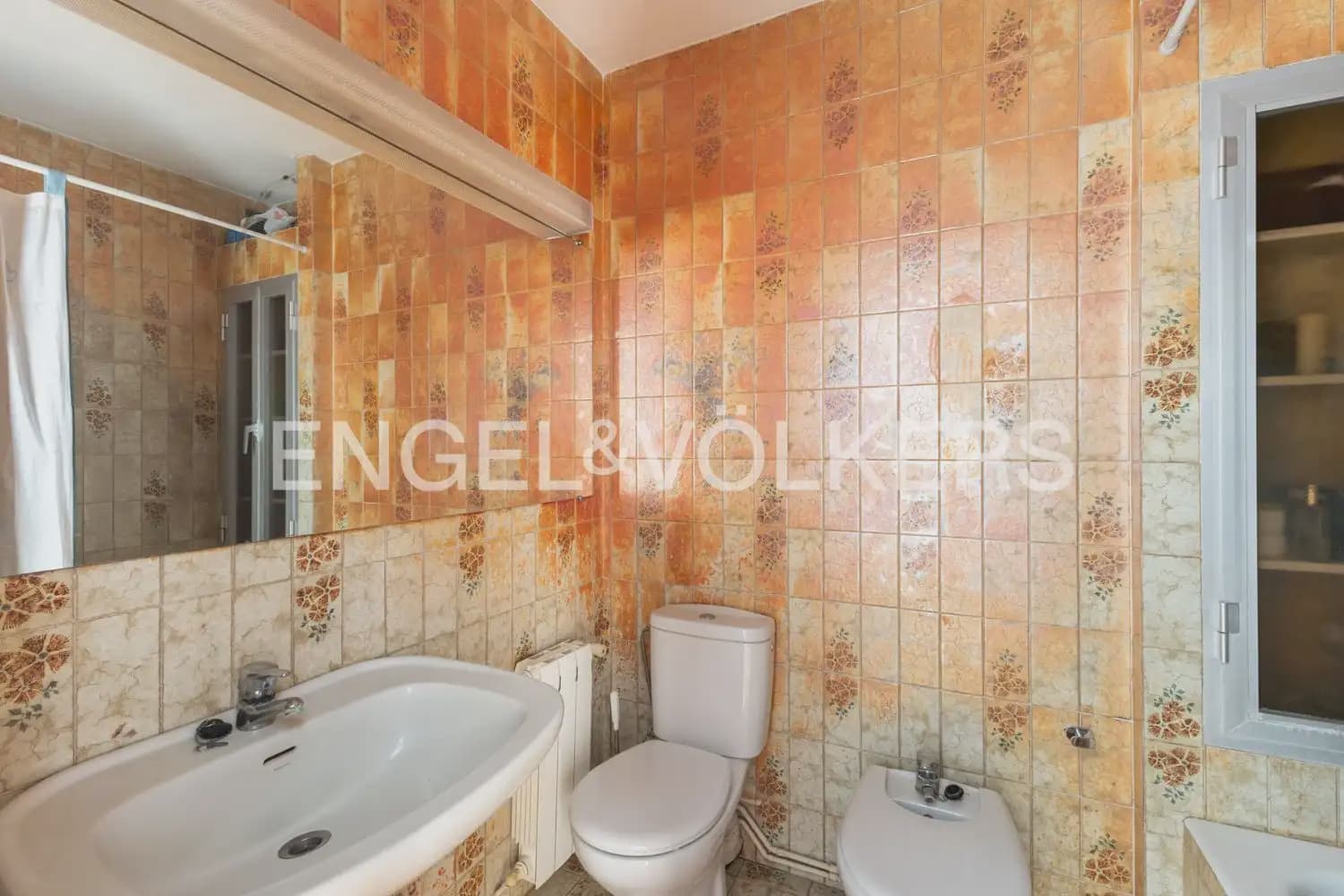 4 quarto Penthouse para venda em Castello de la Plana com garagem - 345 000 € (Ref: 9897977)