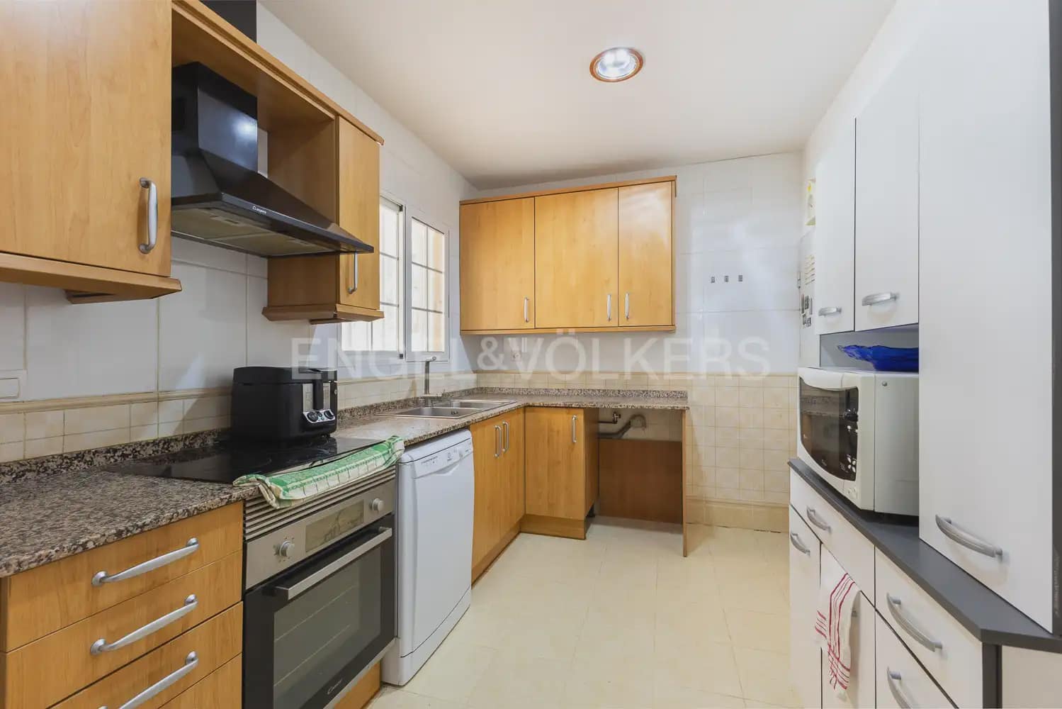 4 sovrum Villa till salu i Betera med pool garage - 368 000 € (Ref: 9897978)