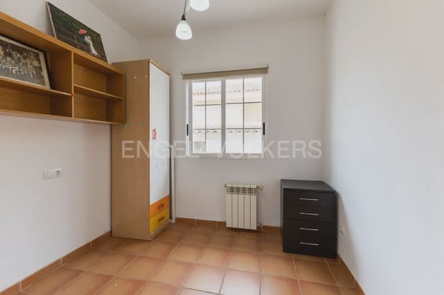 4 bedroom Villa for sale in Bétera with pool garage - € 368,000 (Ref: 9897978)