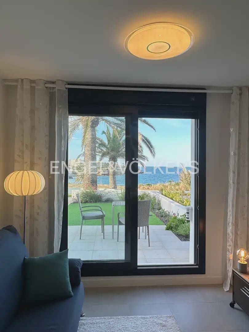 3 bedroom Villa for sale in Vinaros with pool garage - € 490,000 (Ref: 9897979)