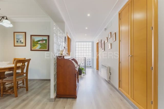 4 bedroom Villa for sale in Albalat dels Tarongers - € 450,000 (Ref: 9897980)