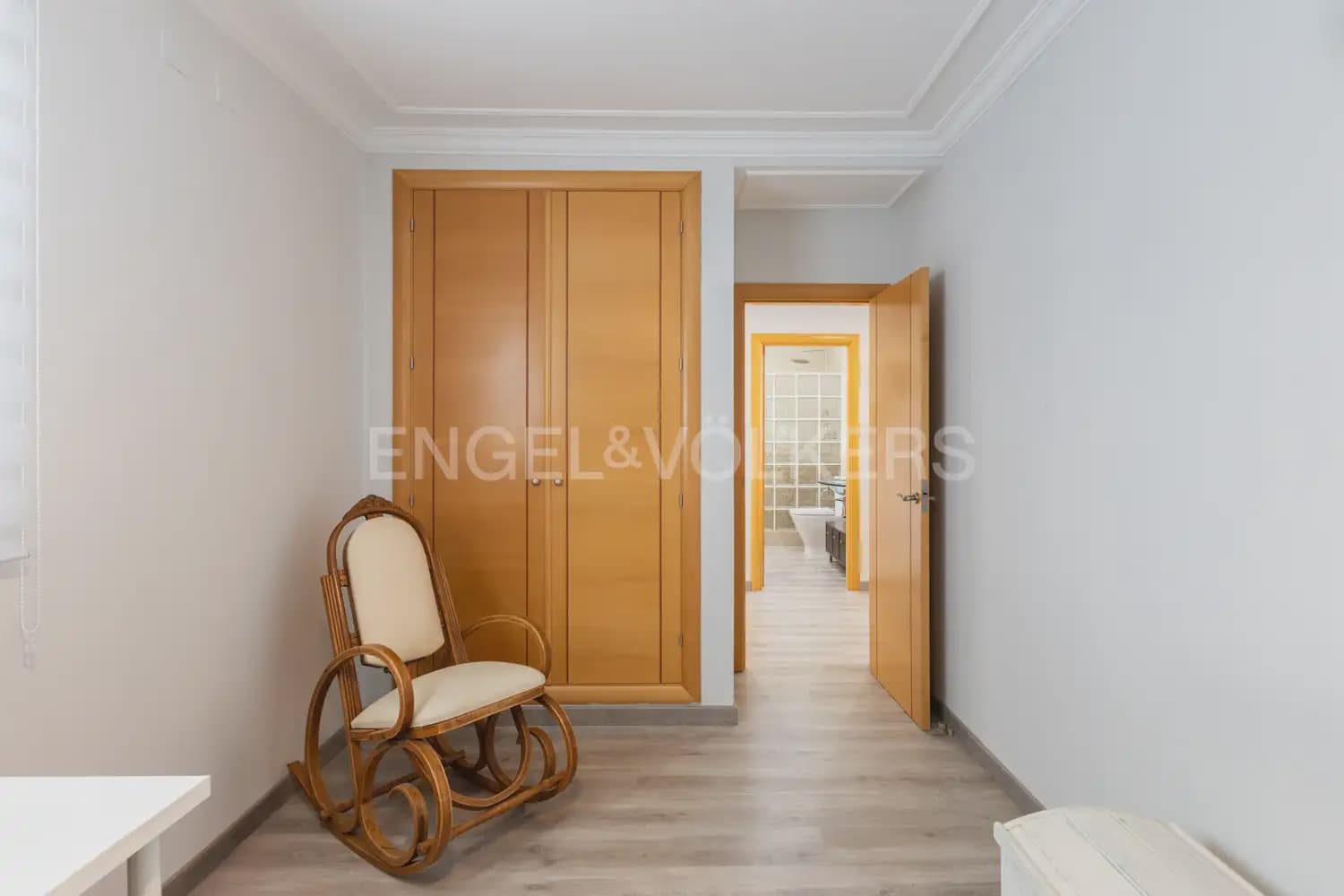 4 Zimmer Villa zu verkaufen in Albalat dels Tarongers mit Pool Garage - 450.000 € (Ref: 9897980)