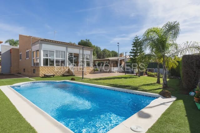 4 bedroom Villa for sale in Albalat dels Tarongers - € 450,000 (Ref: 9897980)