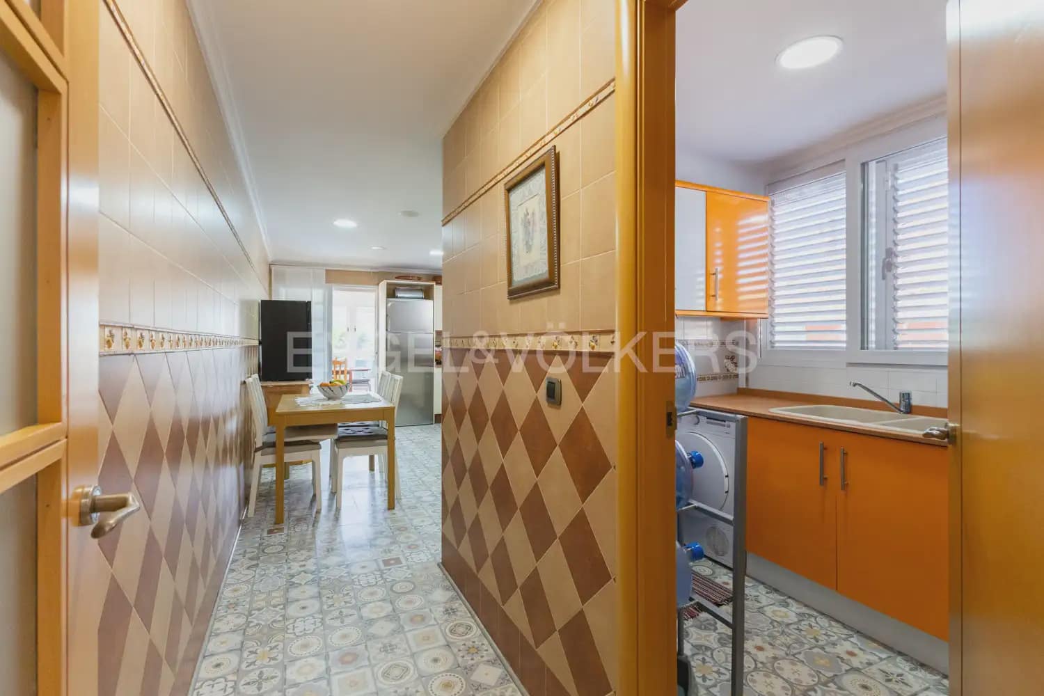 4 Zimmer Villa zu verkaufen in Albalat dels Tarongers mit Pool Garage - 450.000 € (Ref: 9897980)