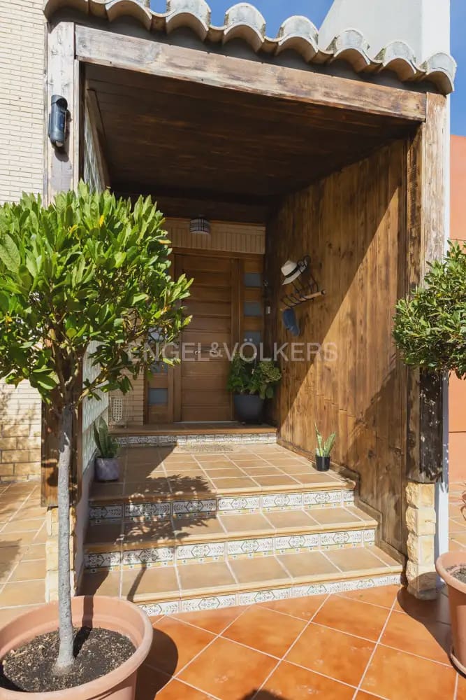 4 Zimmer Villa zu verkaufen in Albalat dels Tarongers mit Pool Garage - 450.000 € (Ref: 9897980)
