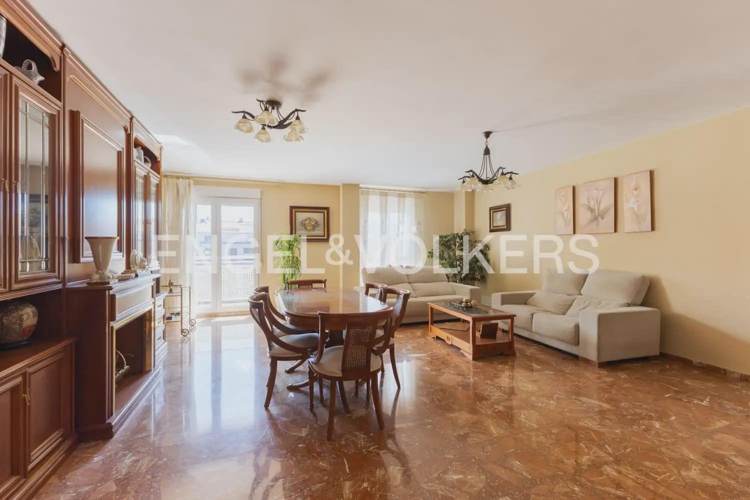Ático de 7 habitaciones en Vila-real en venta con garaje - 350.000 € (Ref: 9897981)