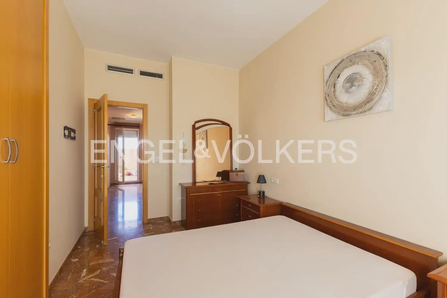 Ático de 7 habitaciones en Vila-real en venta con garaje - 350.000 € (Ref: 9897981)
