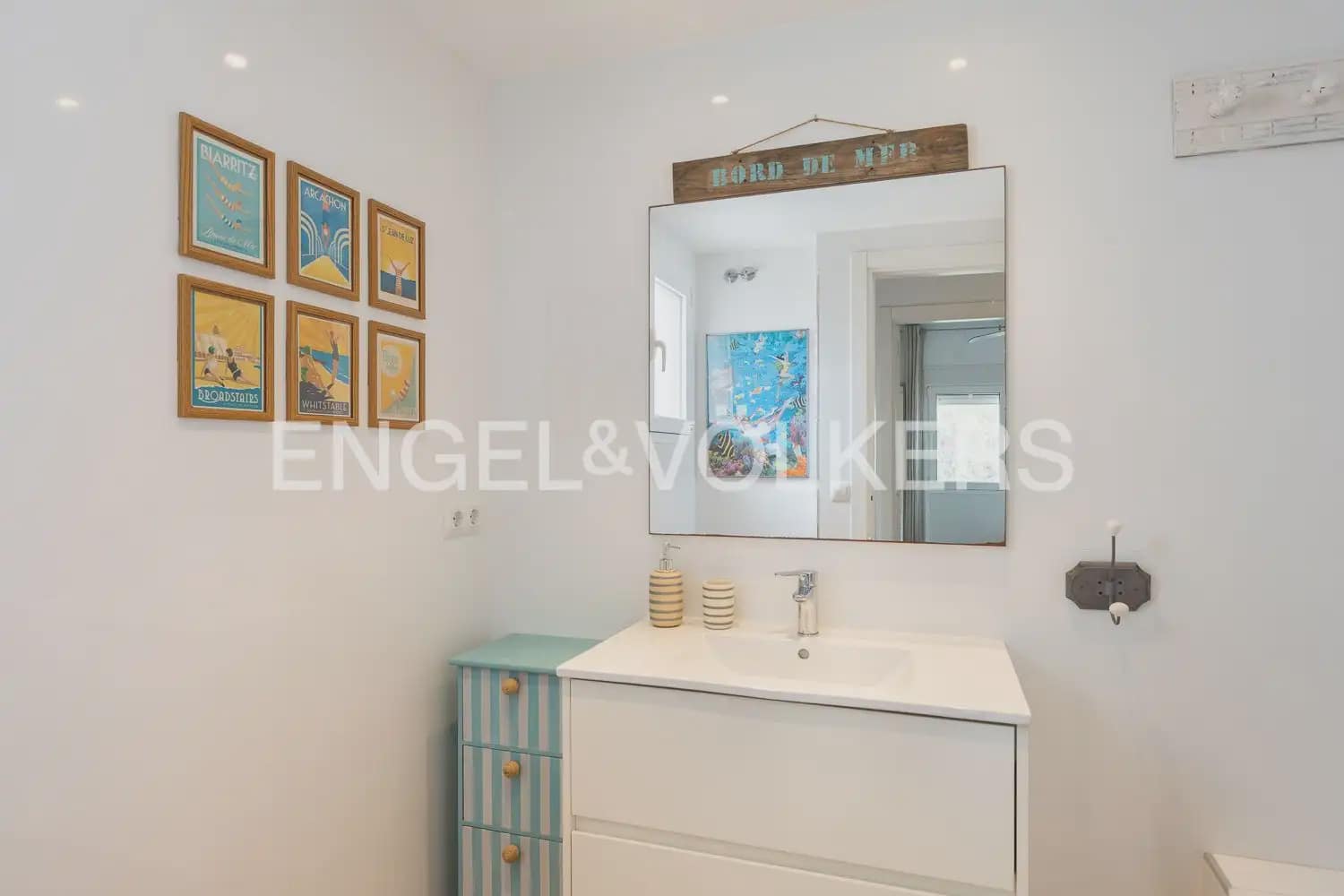 3 soverom Hus til leie i Javea / Xabia med svømmebasseng - € 1 800 (Ref: 9897982)