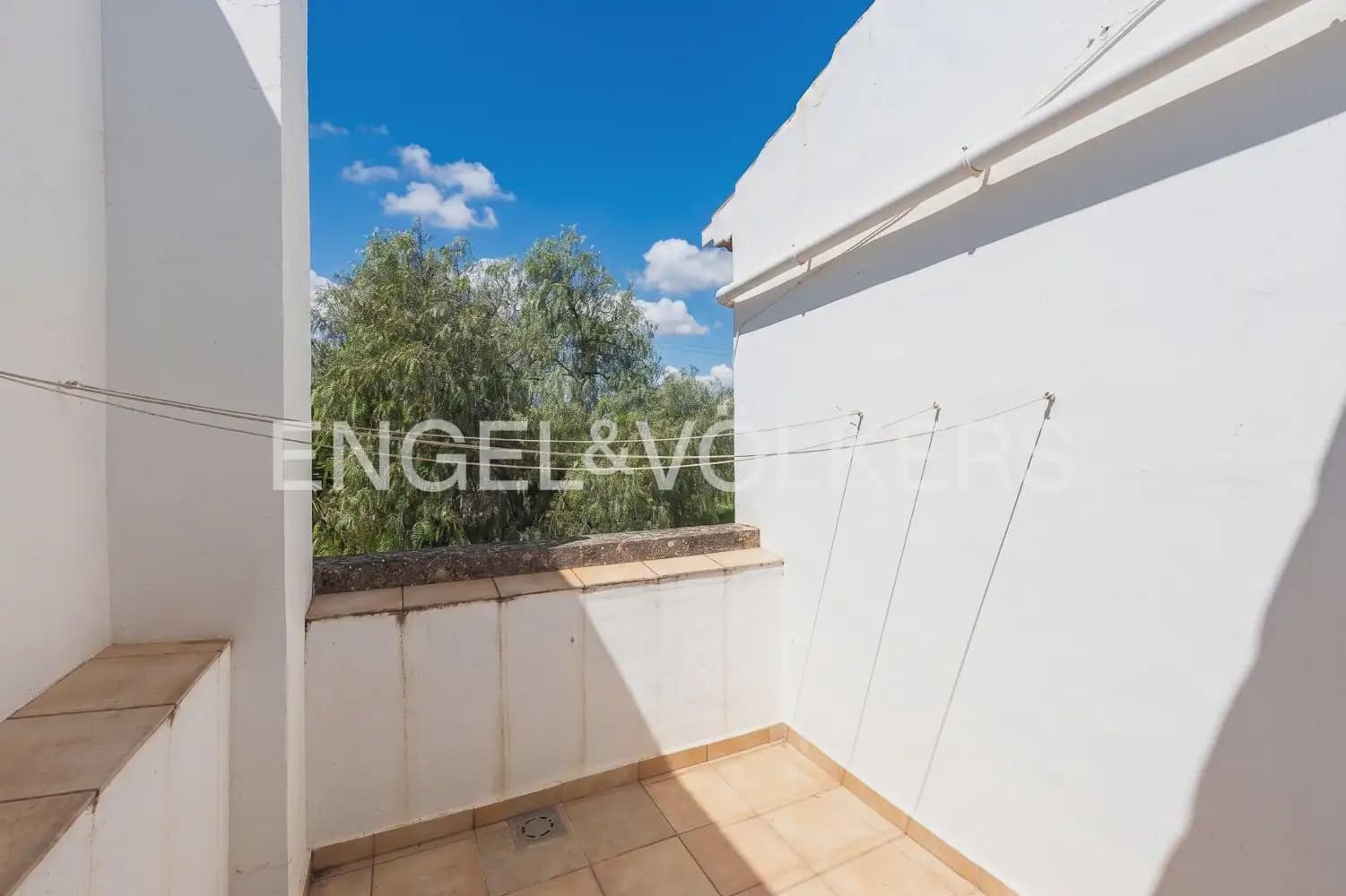 3 soverom Hus til leie i Javea / Xabia med svømmebasseng - € 1 800 (Ref: 9897982)